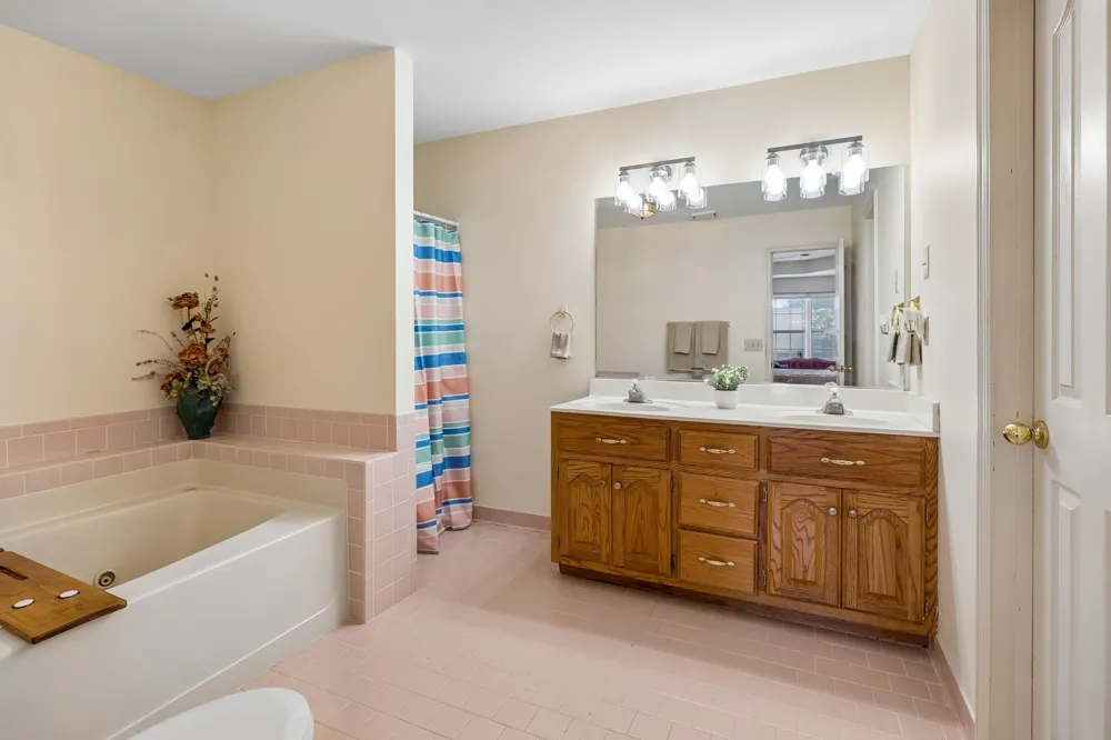 103 Overbrook Ct Columbia, TN 38401
