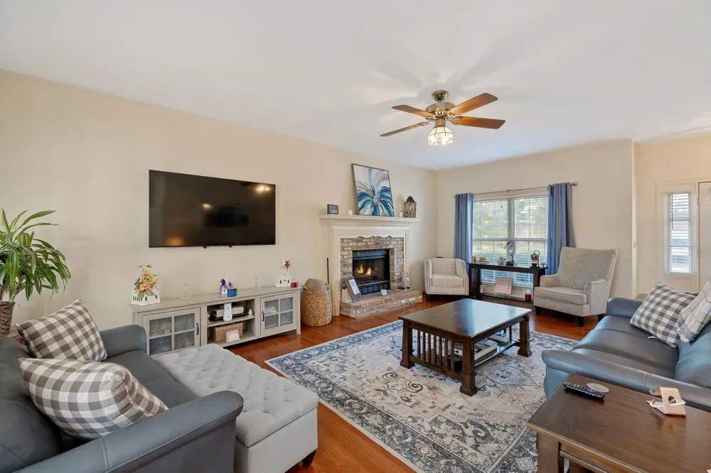 103 Overbrook Ct Columbia, TN 38401