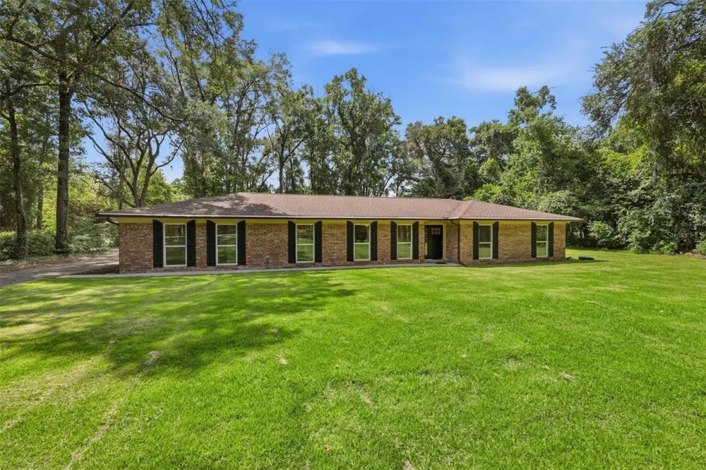 226 SW 80TH BOULEVARD Gainesville, FL 32607