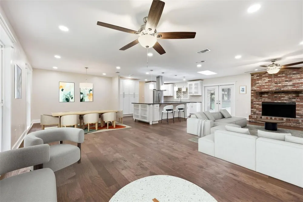 226 SW 80TH BOULEVARD Gainesville, FL 32607