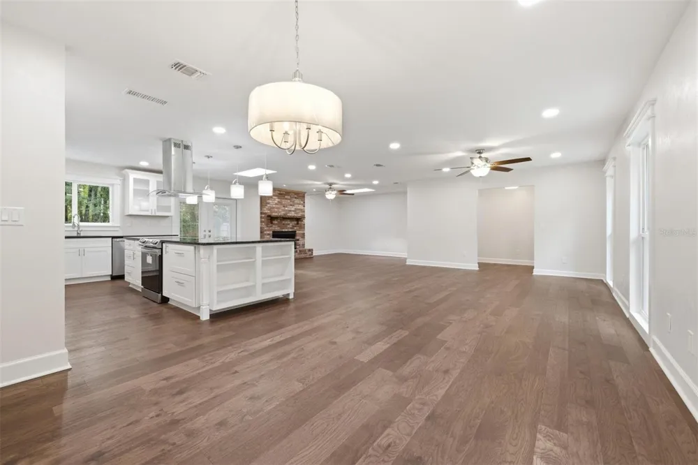 226 SW 80TH BOULEVARD Gainesville, FL 32607