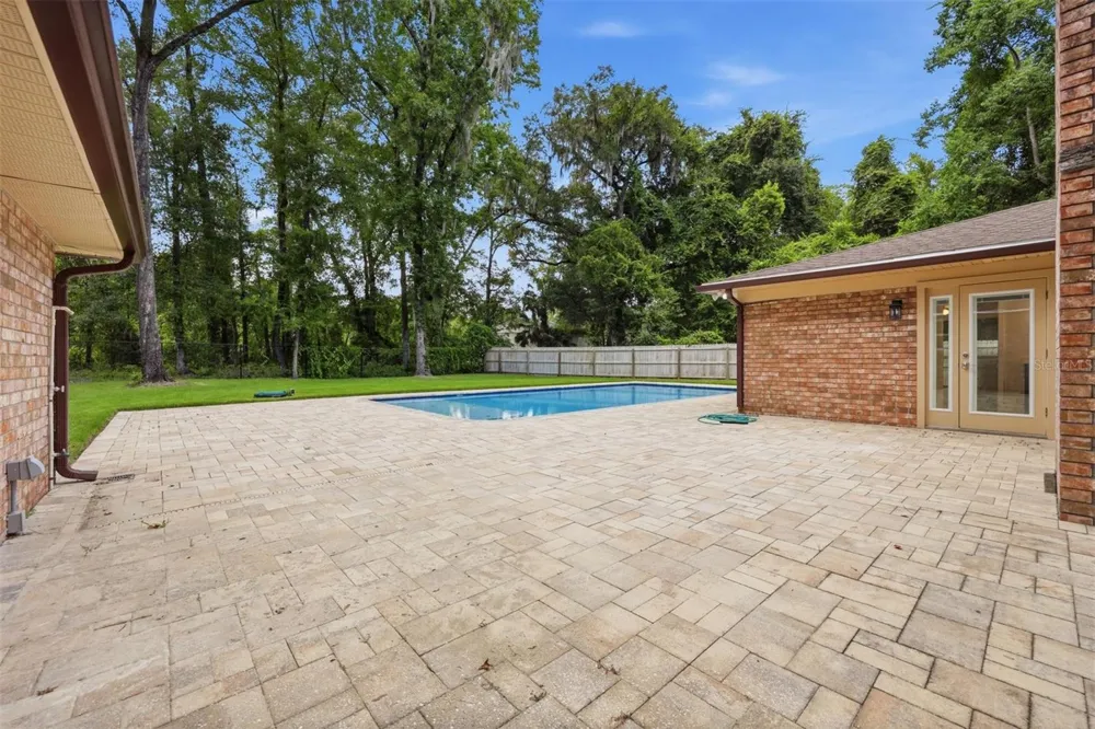 226 SW 80TH BOULEVARD Gainesville, FL 32607