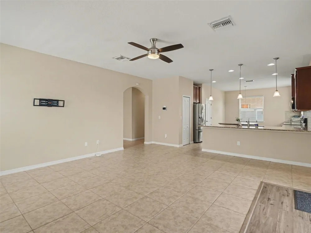 10413 AVIAN FORREST DRIVE Riverview, FL 33578