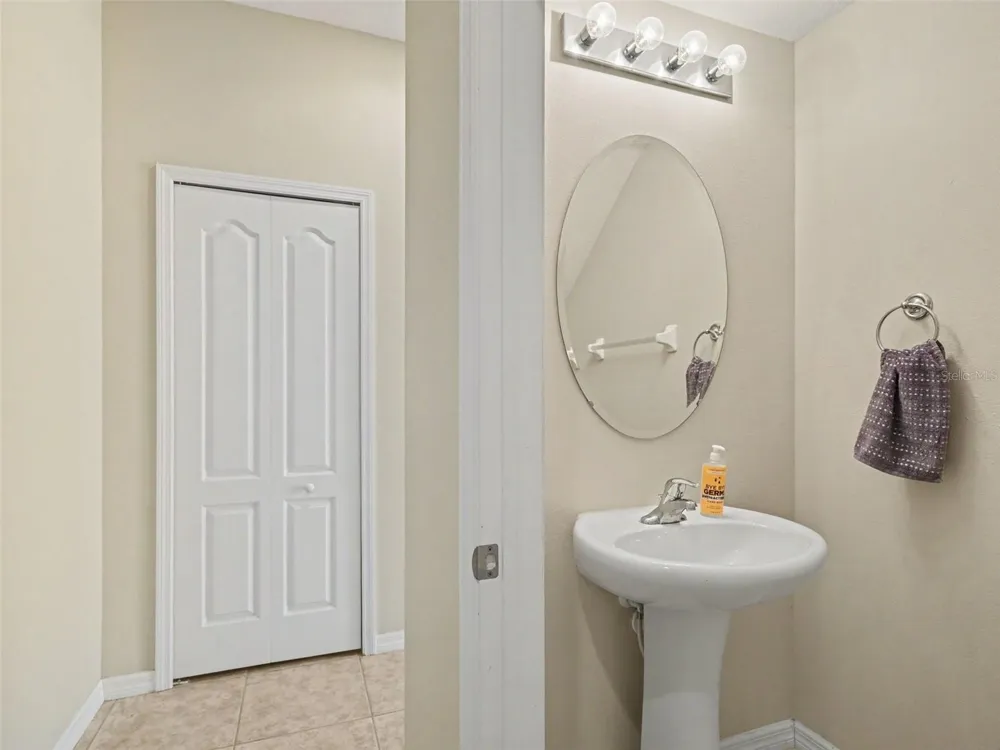 10413 AVIAN FORREST DRIVE Riverview, FL 33578