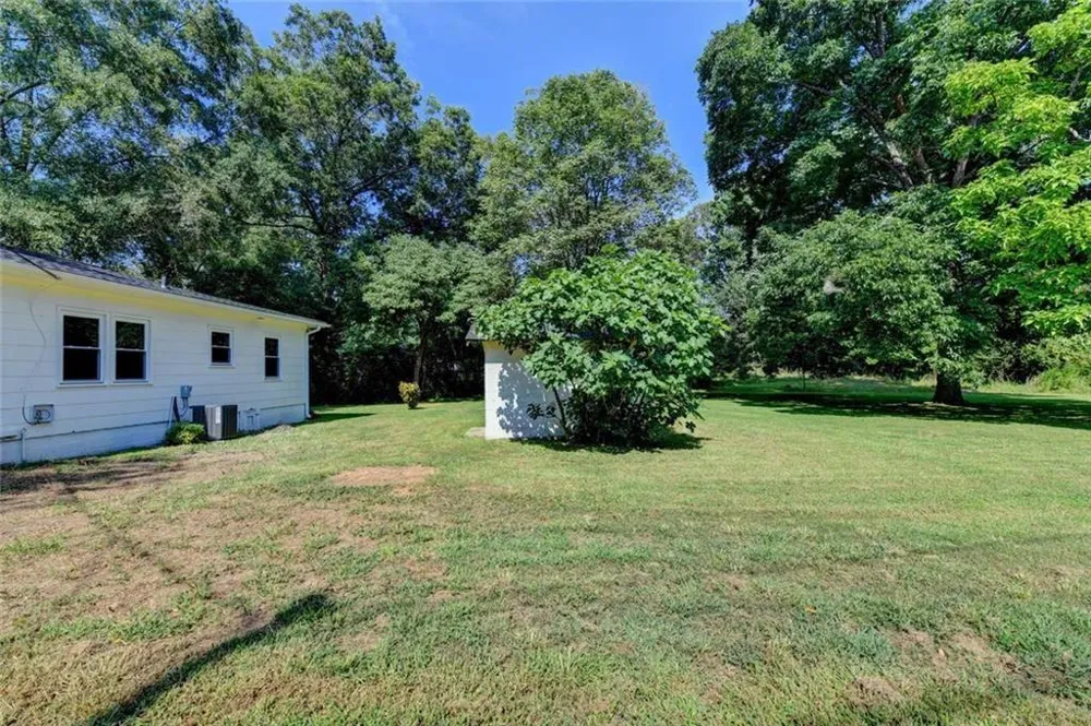 107 Lakeshore Circle Braselton, GA 30517