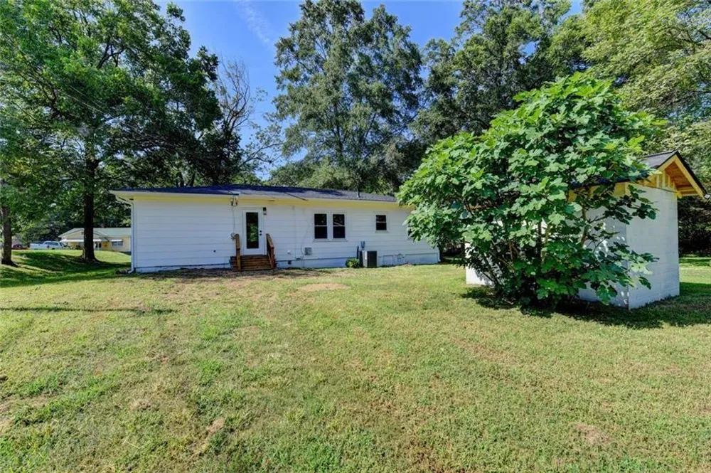 107 Lakeshore Circle Braselton, GA 30517
