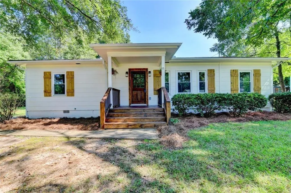 107 Lakeshore Circle Braselton, GA 30517