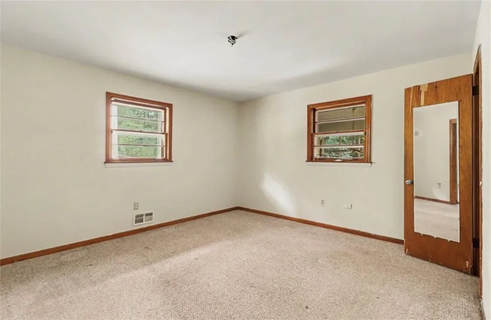 115 Valley View Drive Fairburn, GA 30213