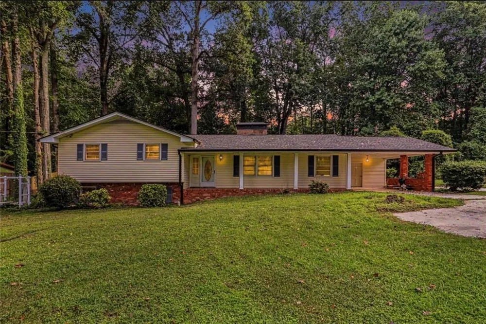 115 Valley View Drive Fairburn, GA 30213