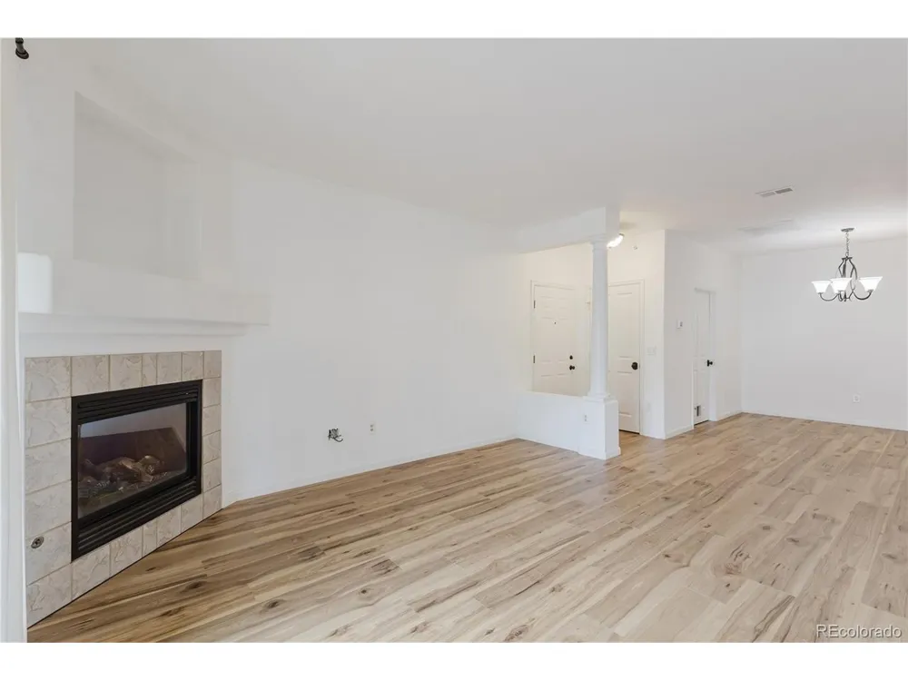 8465 S Holland Way #205 Littleton, CO 80128