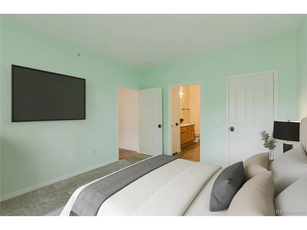 8465 S Holland Way #205 Littleton, CO 80128