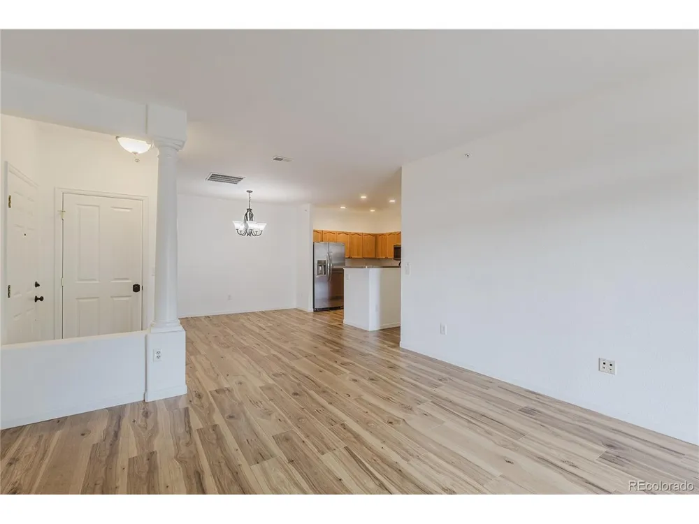 8465 S Holland Way #205 Littleton, CO 80128