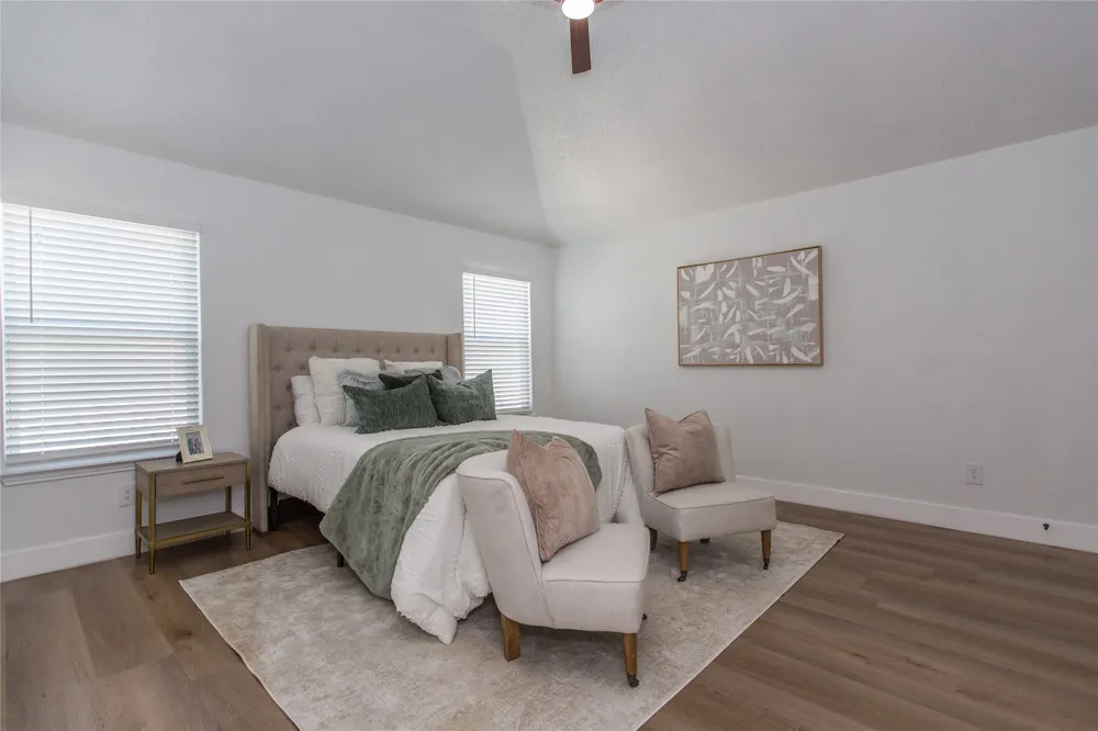1704 Brookarbor Court Arlington, TX 76018