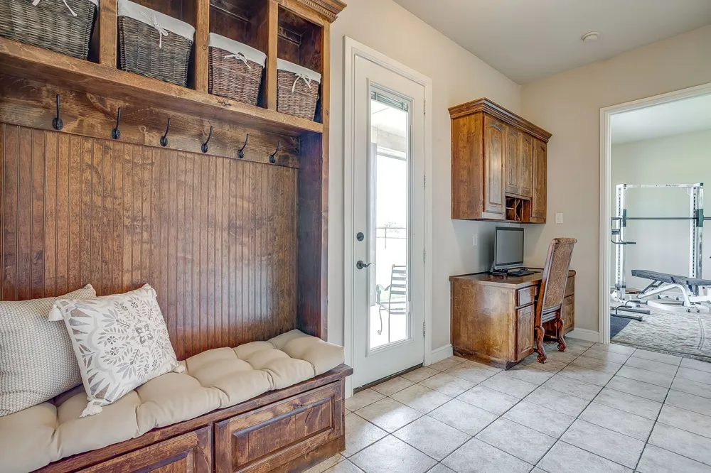 13041 Stacey Valley Drive Azle, TX 76020