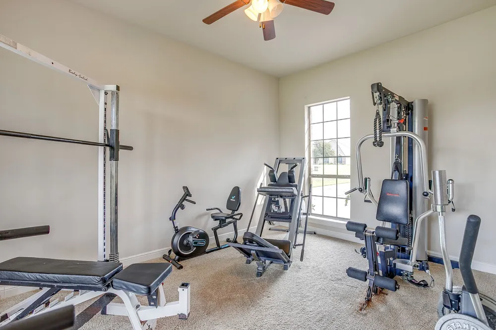 13041 Stacey Valley Drive Azle, TX 76020