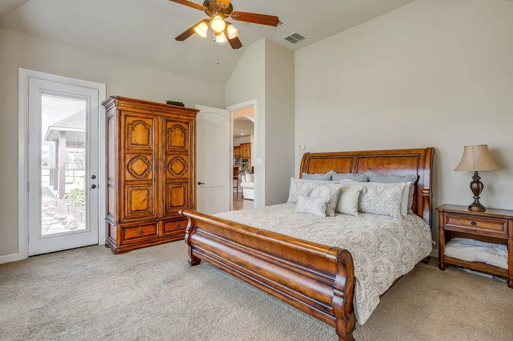 13041 Stacey Valley Drive Azle, TX 76020