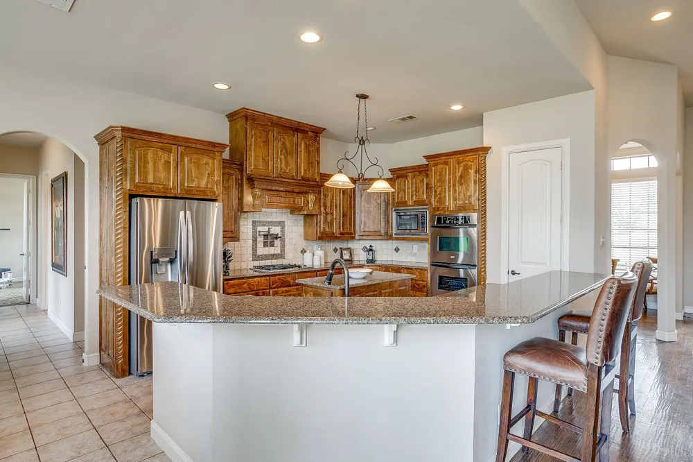 13041 Stacey Valley Drive Azle, TX 76020