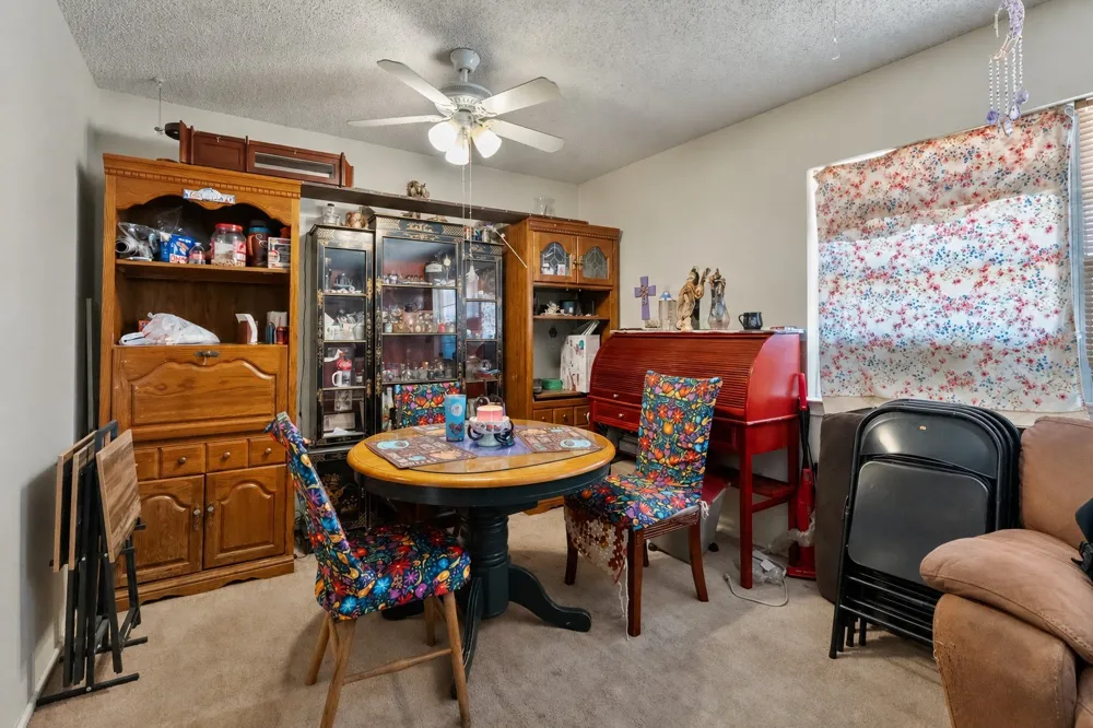 915 Liberty Drive Irving, TX 75061