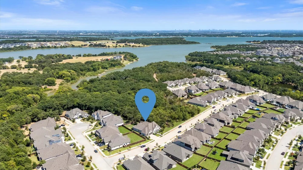 4404 Lake View Road Oak Point, TX 75068