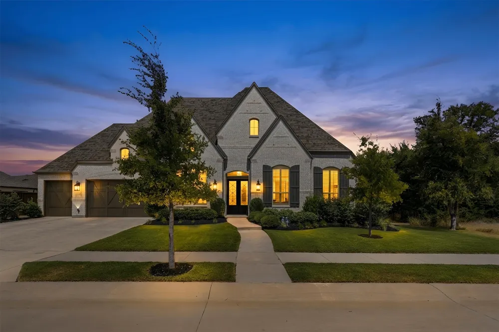4404 Lake View Road Oak Point, TX 75068