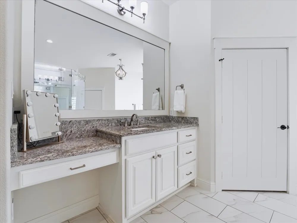 6532 Shoreline Drive Little Elm, TX 75068