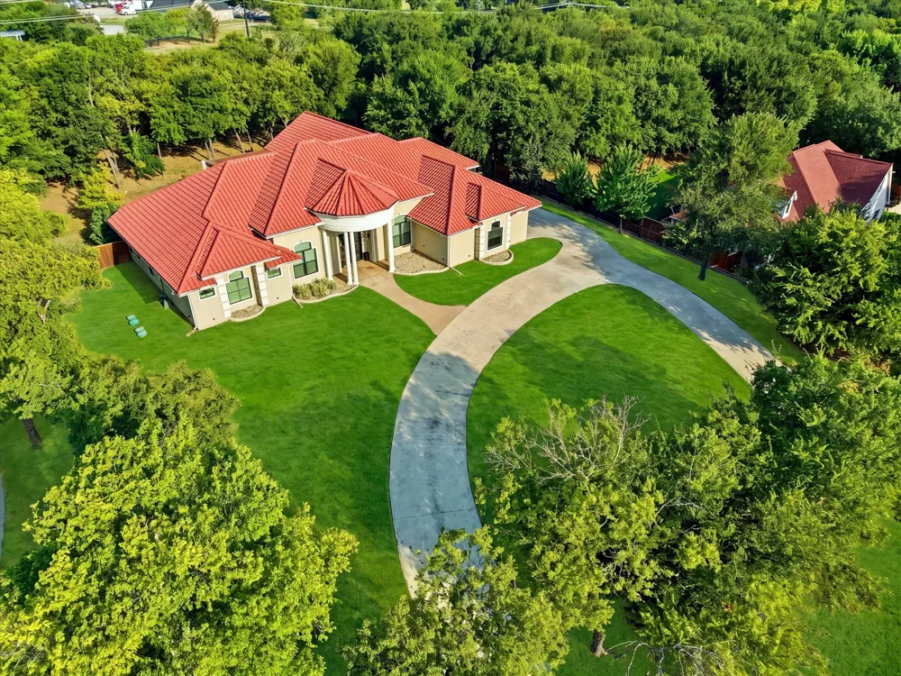 6532 Shoreline Drive Little Elm, TX 75068