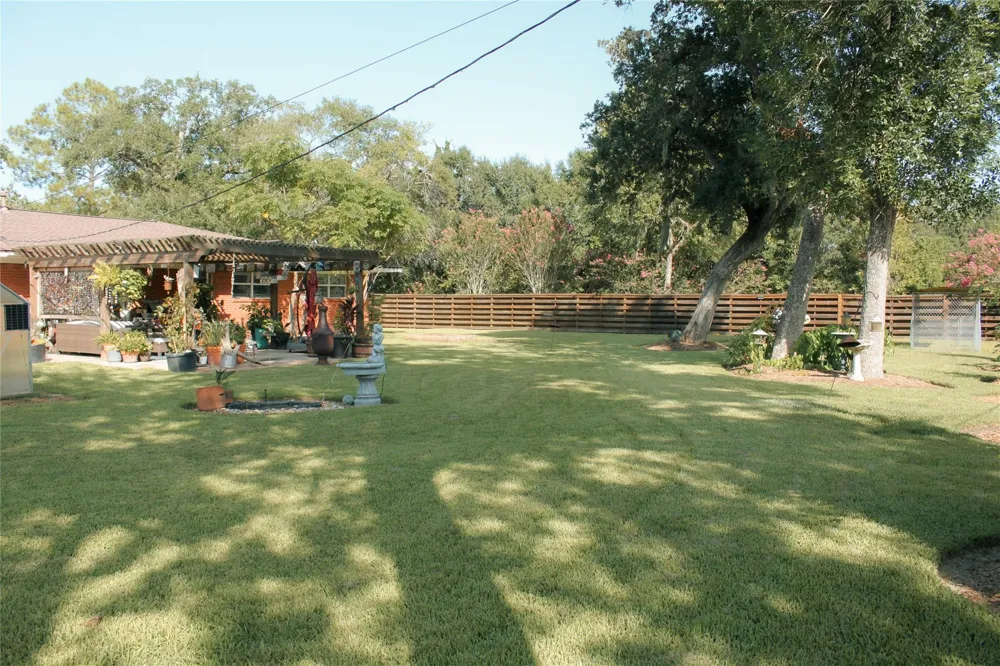 1201 Carey Drive Sweeny, TX 77480