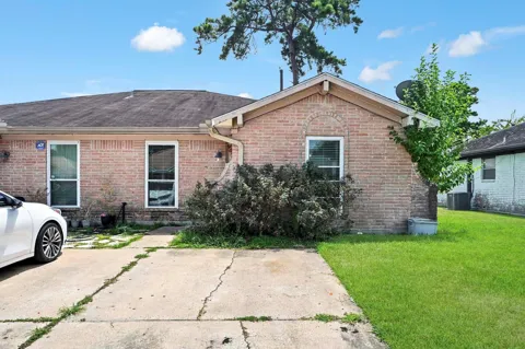 7303 Housman