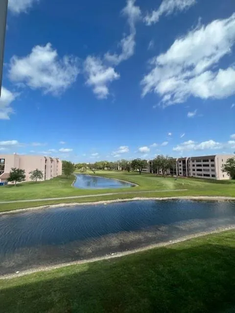 2603 NW 103rd Avenue Sunrise, FL 33322