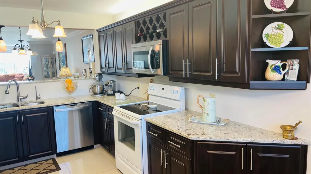 2603 NW 103rd Avenue Sunrise, FL 33322