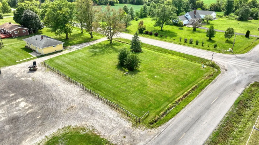 11024 Dennison Road Milan, MI 48160