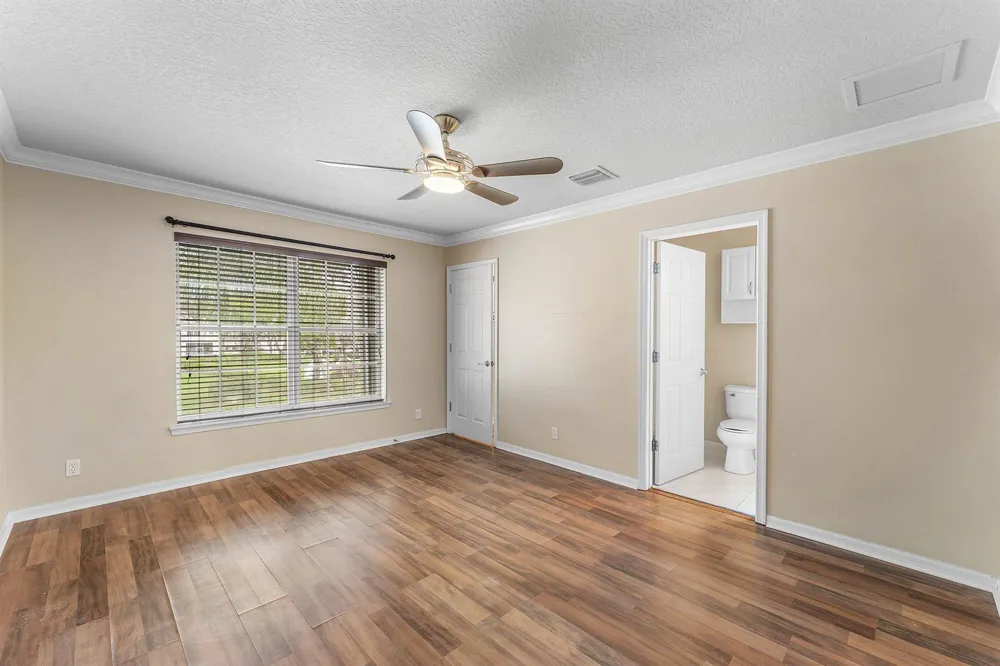 9650 Lago Drive Boynton Beach, FL 33472