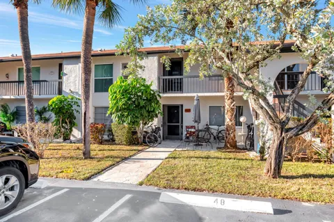 5943 ARECA PALM COURT #G