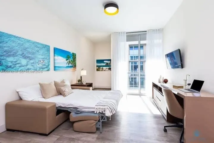777 Ocean Dr #N423 Hollywood, FL 33019