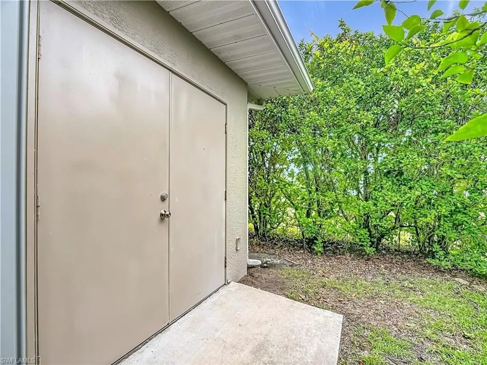 1736 Nuremberg Boulevard Punta Gorda, FL 33983
