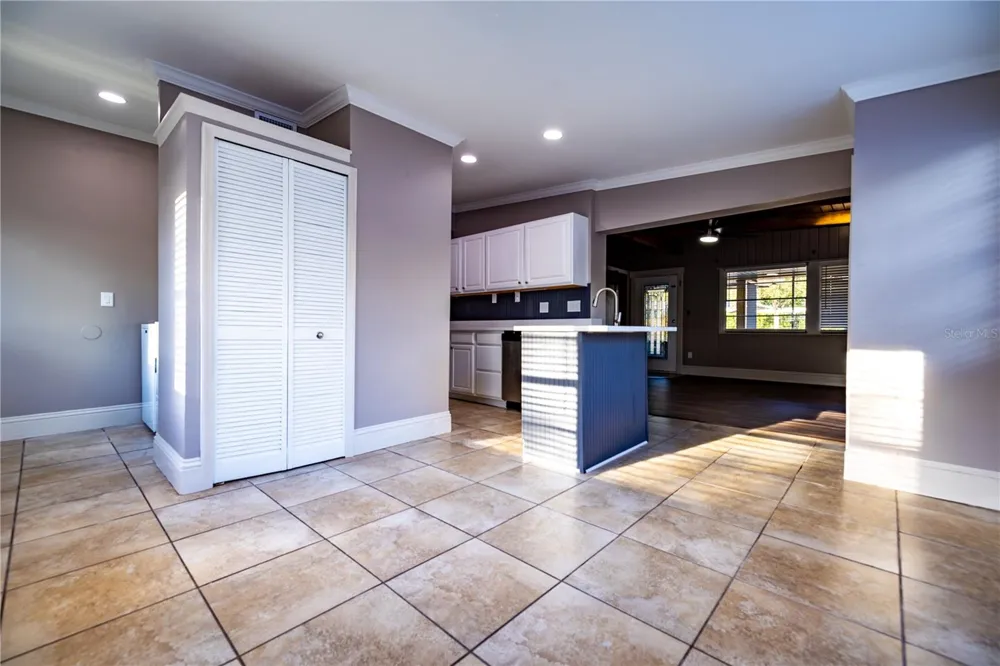 2026 SUNSET LANE Clermont, FL 34711