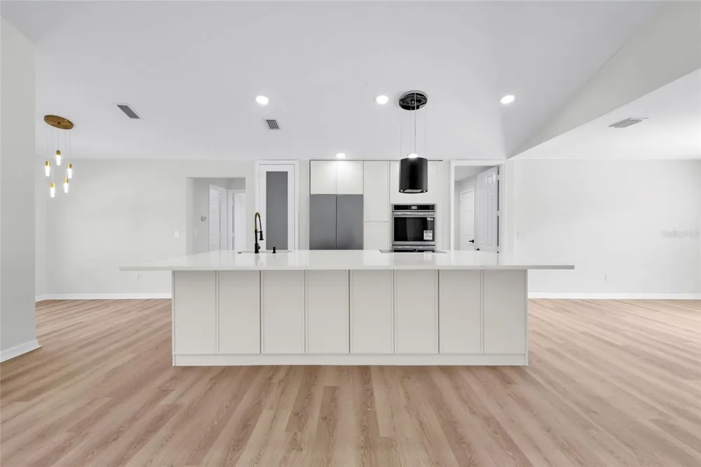 6549 STATE ROAD 33 Clermont, FL 34714
