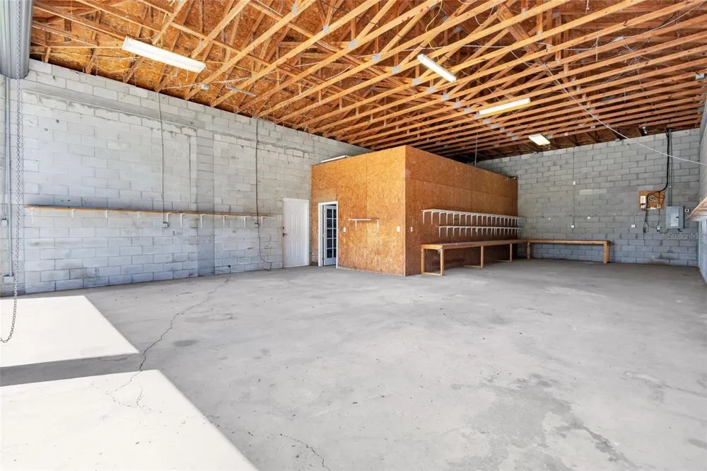 6549 STATE ROAD 33 Clermont, FL 34714