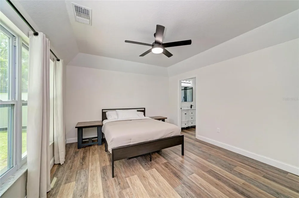 3220 37TH TERRACE E Bradenton, FL 34208