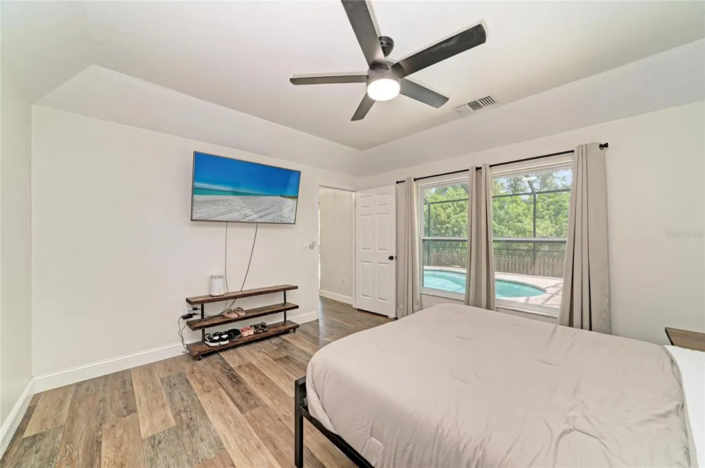 3220 37TH TERRACE E Bradenton, FL 34208