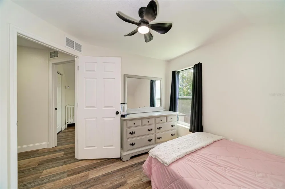 3220 37TH TERRACE E Bradenton, FL 34208