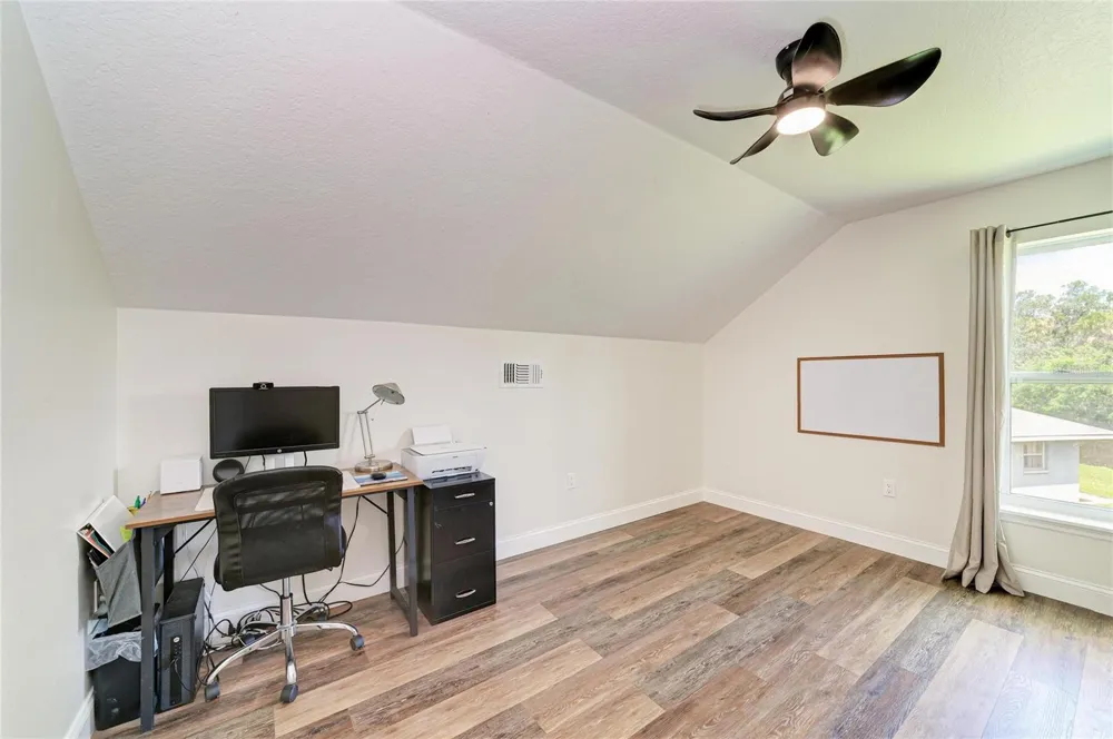 3220 37TH TERRACE E Bradenton, FL 34208