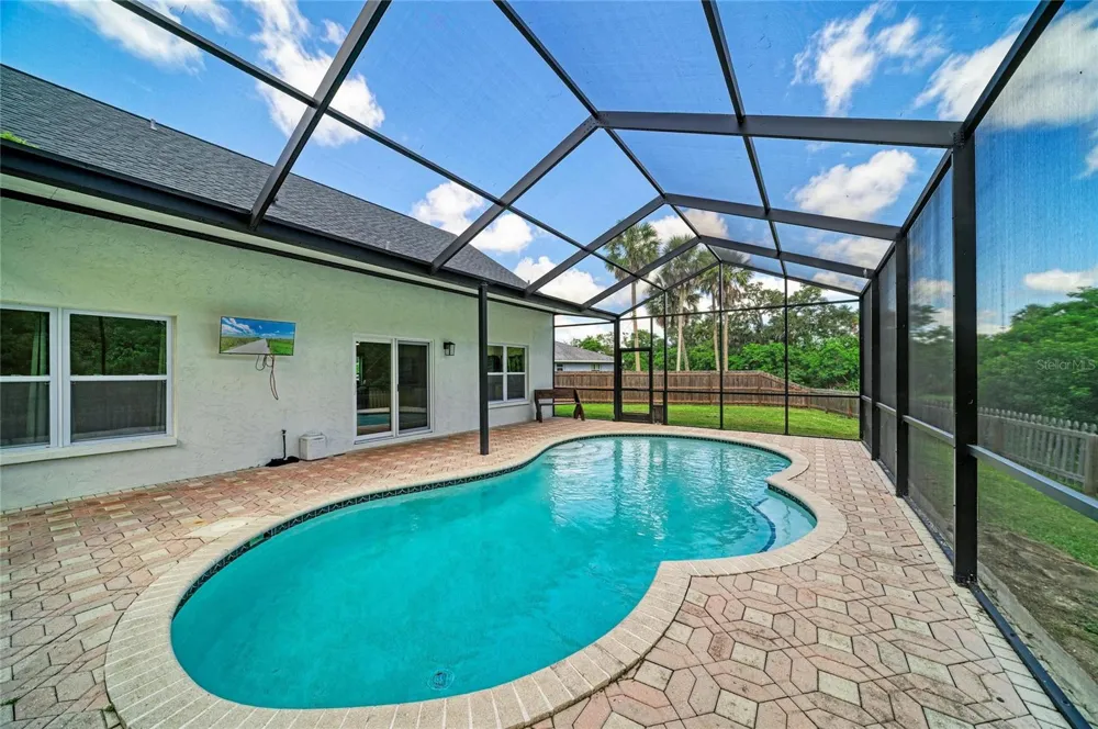3220 37TH TERRACE E Bradenton, FL 34208
