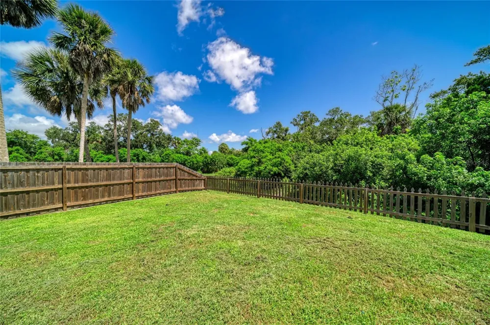 3220 37TH TERRACE E Bradenton, FL 34208