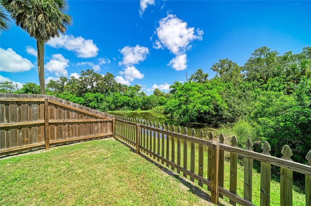 3220 37TH TERRACE E Bradenton, FL 34208