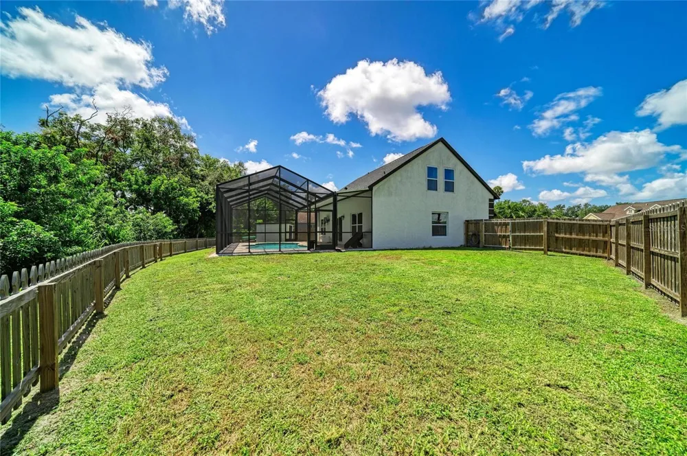 3220 37TH TERRACE E Bradenton, FL 34208