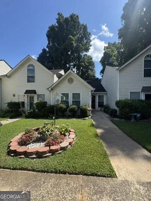 9063 Stoneleigh TRCE