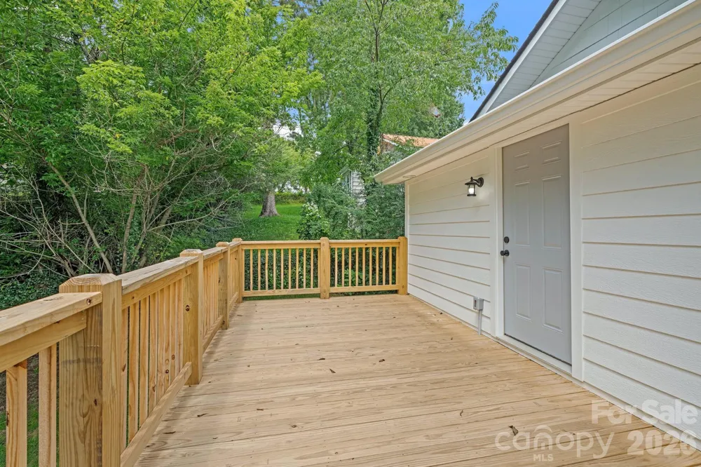81 Second Street Canton, NC 28716