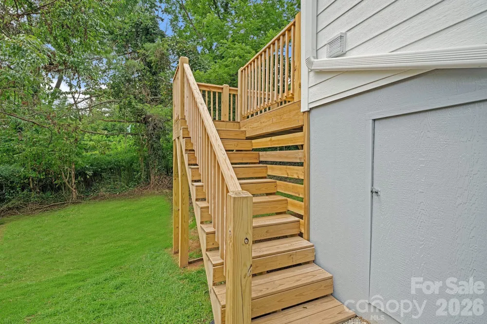 81 Second Street Canton, NC 28716