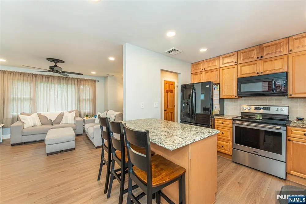 115 New York Avenue Jefferson Township, NJ 07849
